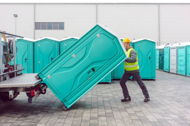 Types of Portable Toilets We Offer in Cuero, TX